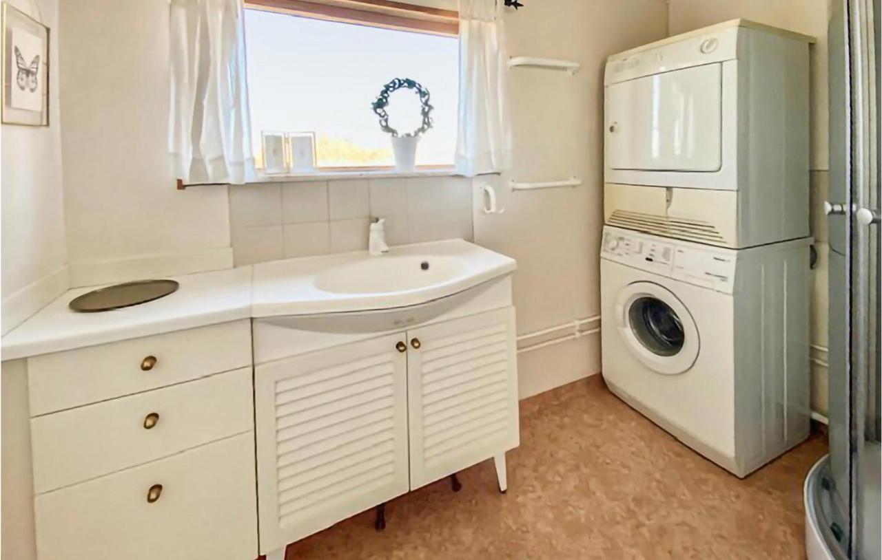 Gorgeous Home In Harloesa With Wifi Harlosa Buitenkant foto